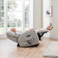Standard CZ Riser Recliner 3