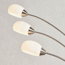 Jaspa 3 Light Floor Light 4