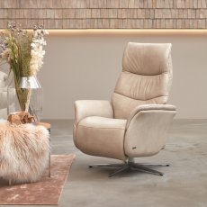 Himolla Small Azure Manual Armchair 3