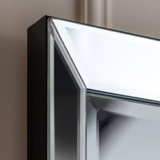 Luna Medium Mirror 2
